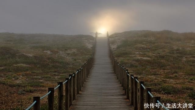 路上|妈妈，天堂路上等等我