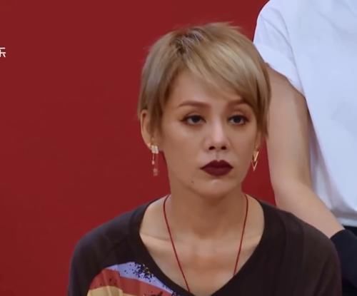  姐姐|《乘风破浪的姐姐》：一场不公布冠军的比赛还能叫总决赛？