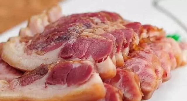  东北|东北人请客吃饭，必点的几道硬菜，道道美味又大气