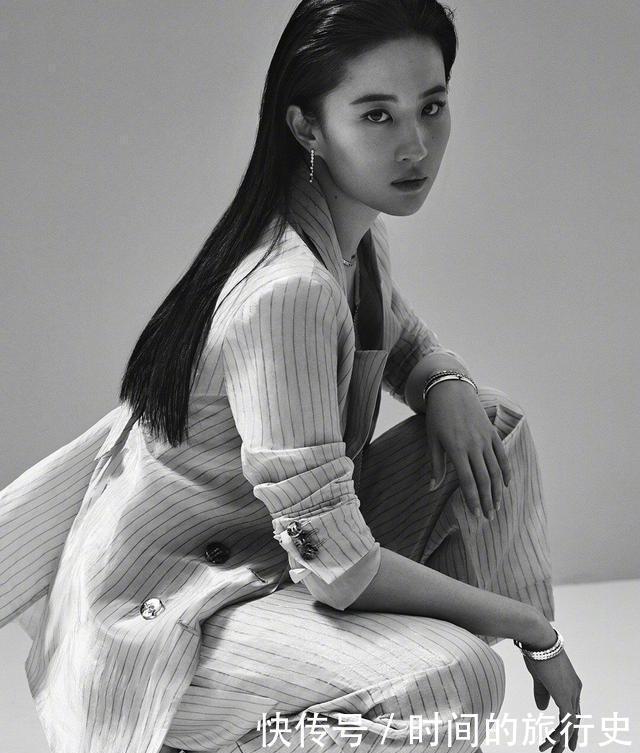 时间|刘亦菲花了18年时间才实现了五大期刊大满贯