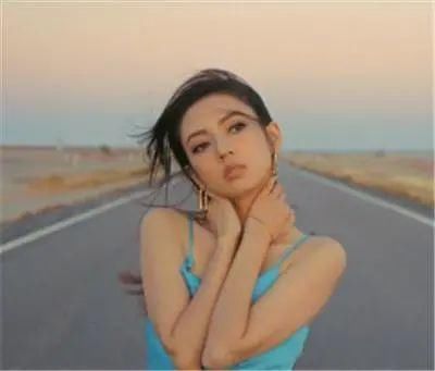  子秋|《以家人之名》评分新低！女配随意加戏？这些女演员的年纪才吓人