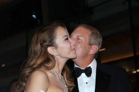  奥斯卡|天后李玟：登过奥斯卡，办过1.5亿世纪婚礼，怎么抑郁了？