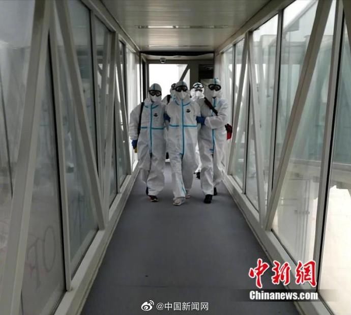  嫌犯|潜逃15年涉黑恶嫌犯被遣返回国