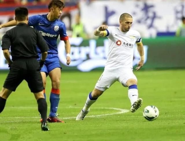  球衣|盘点大连足球历代球衣！哪一款是你的最爱？