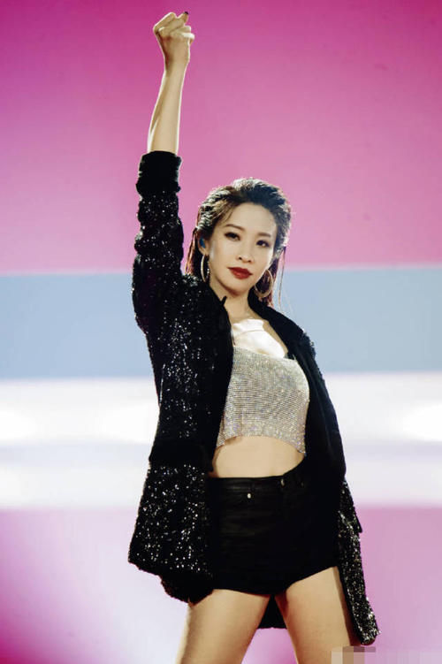  最新|《乘风破浪》最新淘汰名单袁咏琳遗憾，吴昕最可惜，伊能静还在