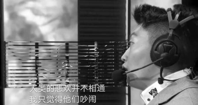 归来|炉石传说：从隐藏到热门！瓦莉拉这卡组王者归来，上限太高了