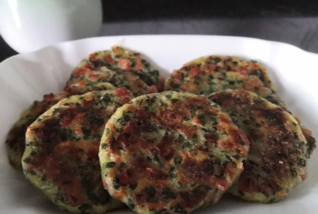 内里|既不揉面也不发面,还不担心弄脏手,外表焦香酥脆,内里柔软细腻