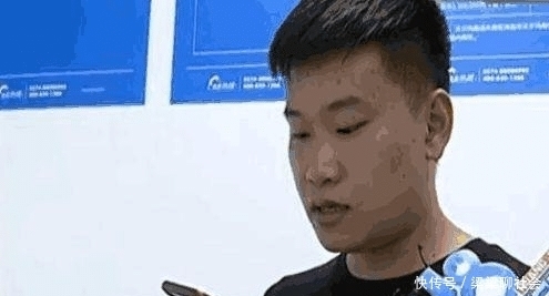  都会在中秋|男子在沃尔玛花2万多买月饼，撕开一看傻了，商家：可以给你退