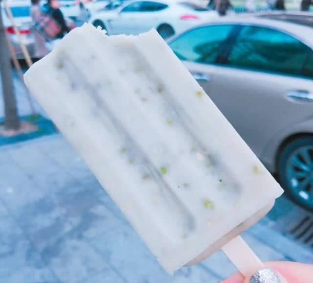  小瞧|“被人小瞧”大的四款雪糕，吃前：咦！快拿开，吃后：再来十支