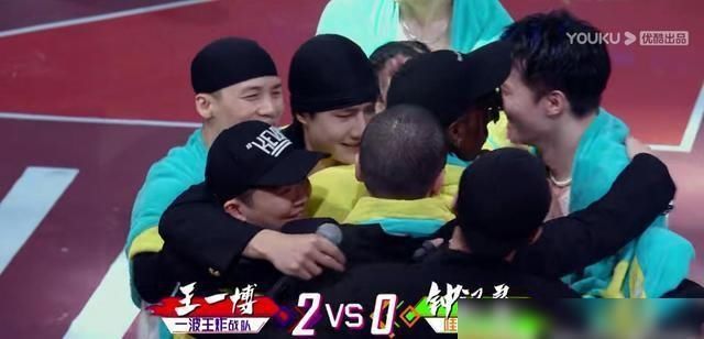  淘汰|这就是街舞：钟汉良淘汰4人，问题出在哪，一个小细节暴露差距！