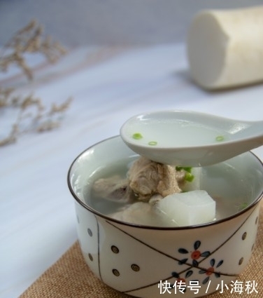  萝卜排骨汤|天热多喝这碗汤，解渴消暑人人爱，10块钱能煮一大锅，超值
