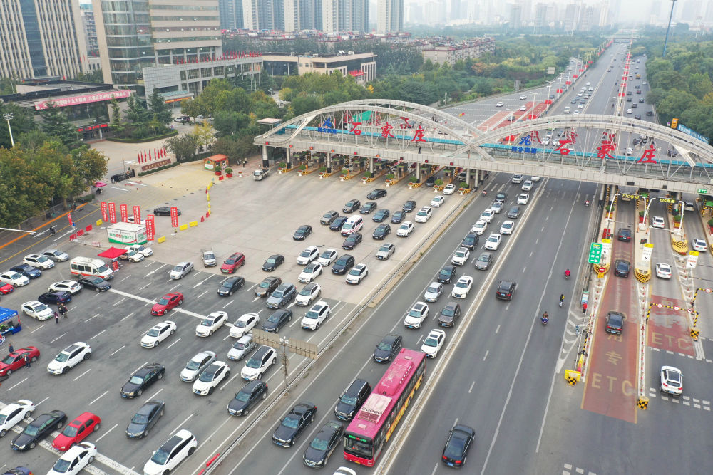 透视|流动中国折射复苏新气象——透视“十一”黄金周