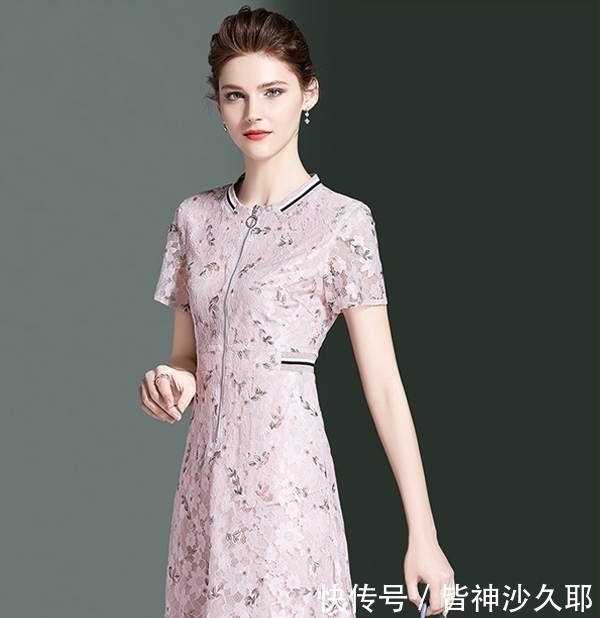 迷人|当迷人的连衣裙运用上蕾丝的元素，看看有多撩人！