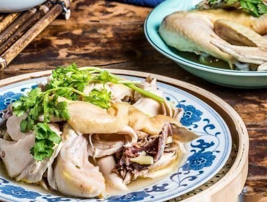 做法|素炒洋葱丝,青椒炒豆腐皮,虾仁焖豆腐,隔水蒸鸡的做法