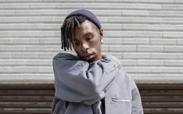  布布|《街舞3》中当王一博秀魔术“翻车”后有谁注意布布反应？太可爱