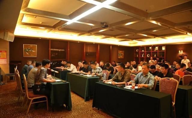 涉及|做恶多端涉及13项罪名，郴州85后“黑老大”一审获刑24年，起底他的罪恶人生！