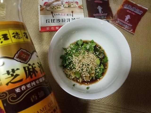  简单|补铁就吃此瓜，含铁量是南瓜的4倍，简单拌一下，清凉爽口