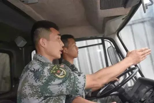  诈骗案|又是兵哥哥路见不平！这次是协助破获千万元诈骗案