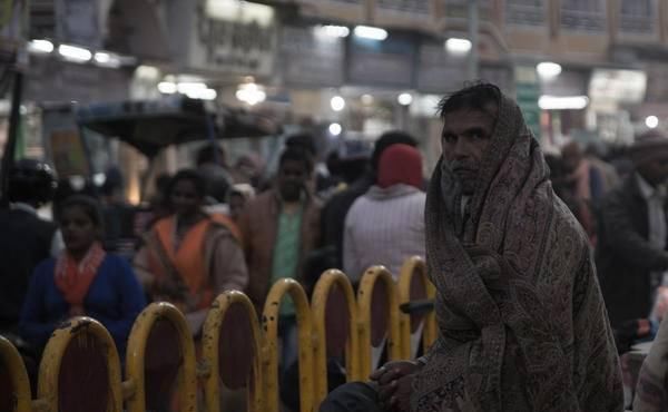  受伤|受伤的文明：印度