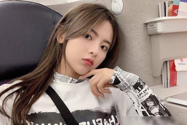  李光洙|Baby最厉害粉丝，不仅把自己追成明星，还“取代”杨幂成baby闺蜜