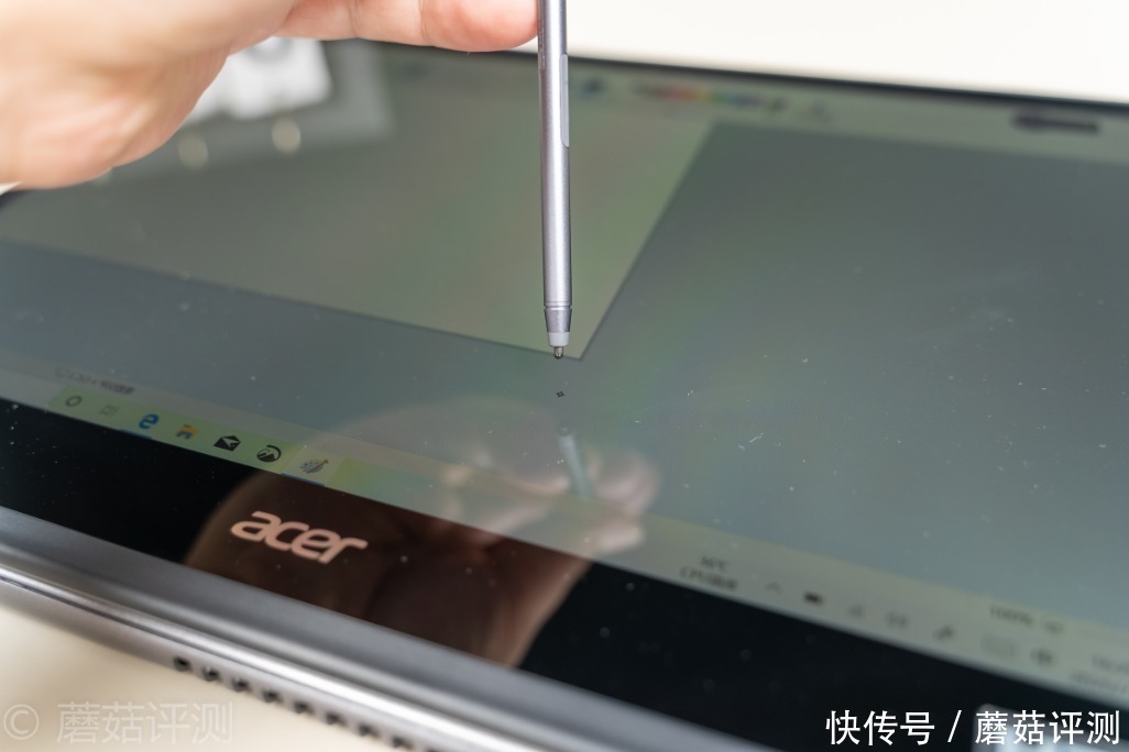  翻转|极致轻薄，自由翻转，细节出众、宏碁蜂鸟Spin 5百变2K轻薄本 评测
