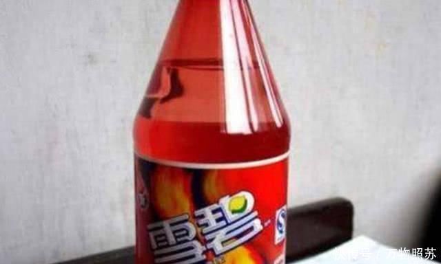 奶茶|渴到嗓子“冒烟”也不喝的饮料,图2喝出表情包,图4是00后最爱