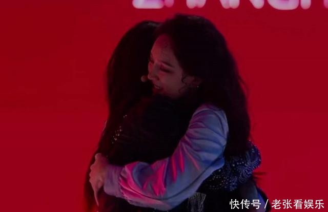 大碗宽面|《浪姐》张含韵孟佳PK后,一个疯狂拉票,一个一句话不说