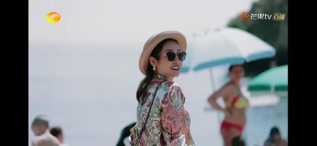 赵薇|没了赵薇的《中餐厅》风波不断,为何赵薇成了中餐厅的高光时刻?