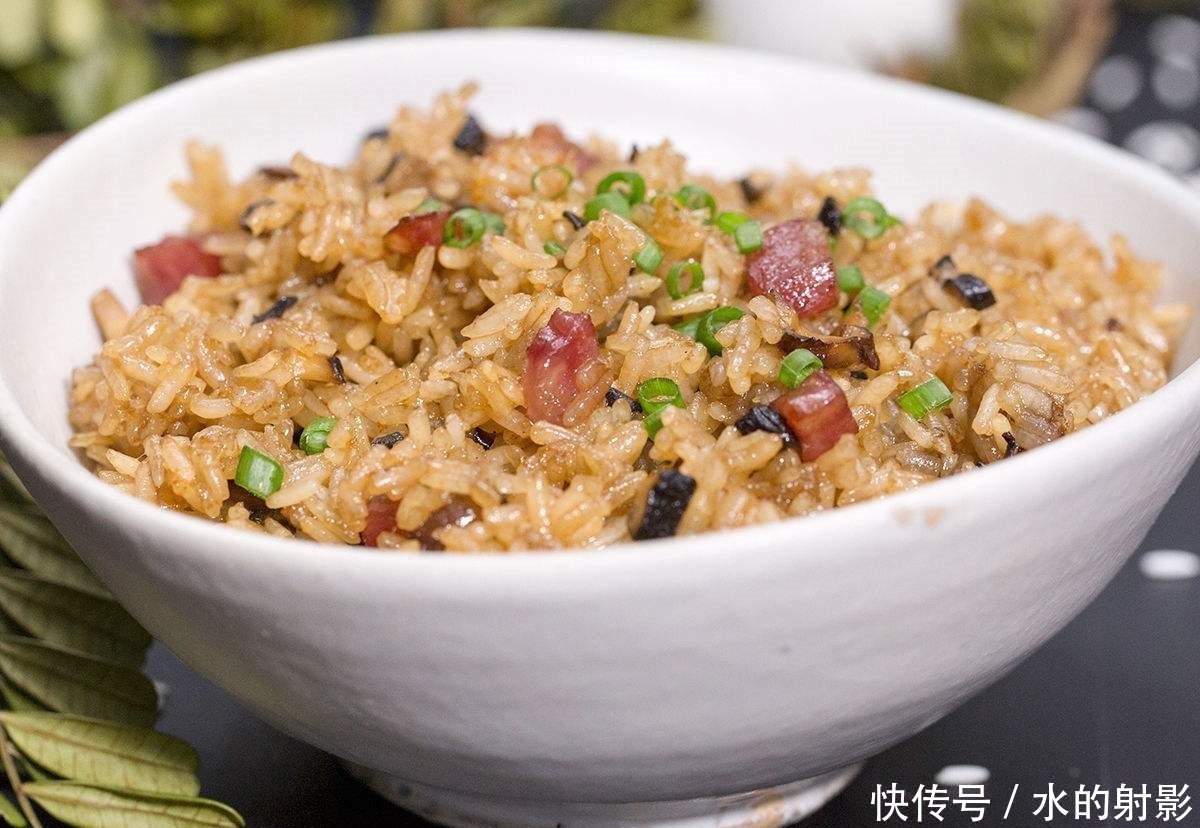 辣椒|学会做培根虾米炒饭,家常好吃超美味,让你吃一口就喜欢上