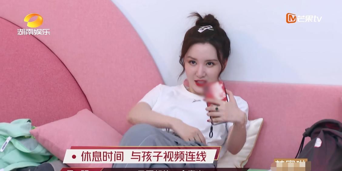  站队|《浪姐》赛程过半，宁静碾压伊能静成大姐大，蓝盈莹首个公开站队