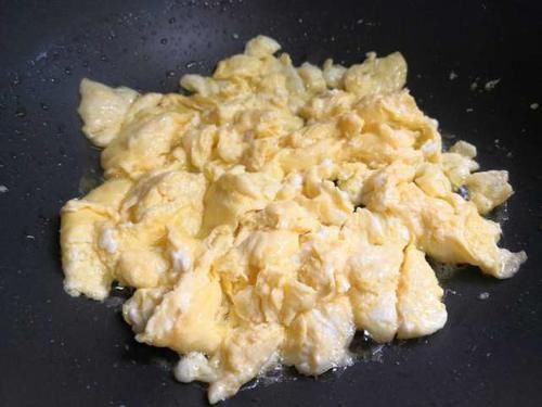  不该|夏天最不该吃韭菜，而是它，清脆鲜嫩，好吃不贵，和鸡蛋是绝搭！