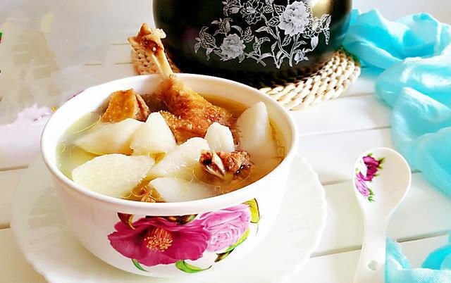  营养|秋季吃山药有新搭配，保证营养还要降秋燥，不容错过的一道汤