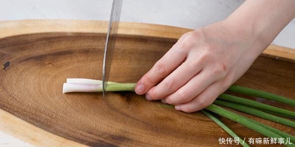 我家|春天我家从不错过它,随手焖出一锅鲜,汤汁都舔干