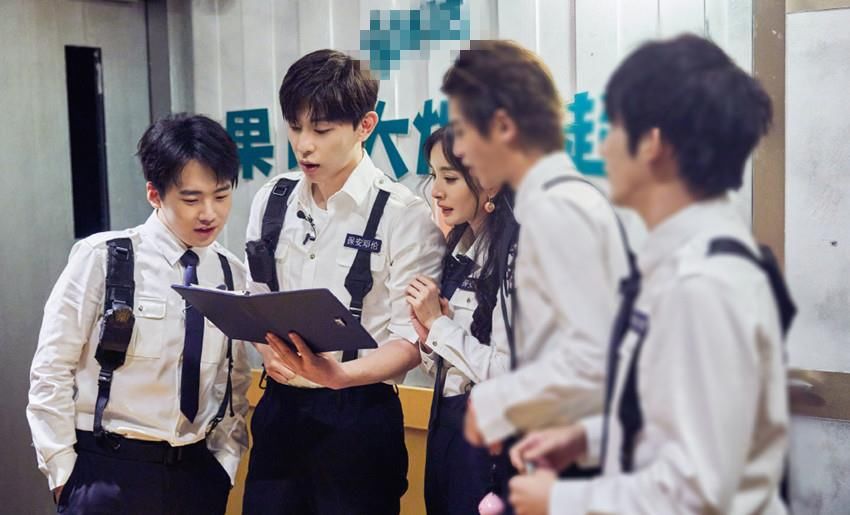  剧情|《密逃2》迎最危险剧情，杨幂邓伦成眼泪制造机，密逃团团魂炸裂