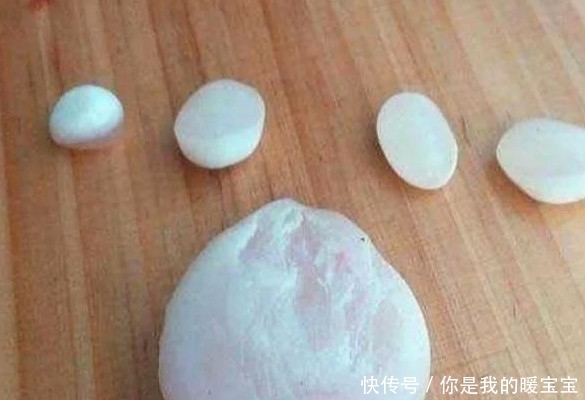 男子|男子菜市场买鱼,回家刨开鱼肚子后,竟有意外发现