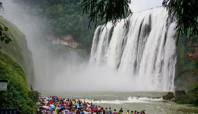  打卡地就|盘点：8月适合打卡的5大毕业旅行地，这个夏天你想去哪个?