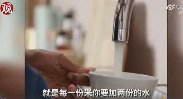  教程|米饭煮成粥，滤干过冷水！BBC蛋炒饭教程气坏亚洲网友