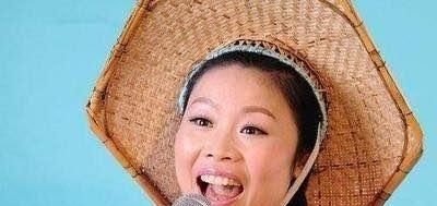 大道|草帽姐徐桂花,从《星光大道》走红后欺骗众人,如今被万人唾骂