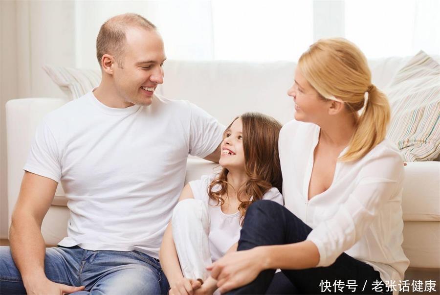 女孩几岁来大姨妈才是正常的(女孩，到底几岁来大姨妈，才算正常呢？)