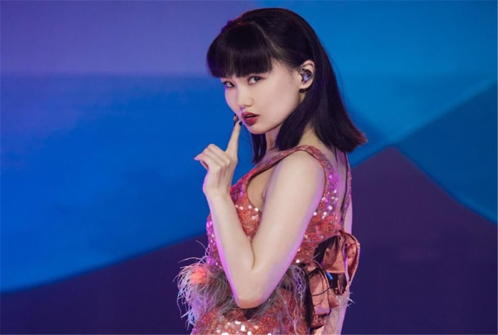  耍嗲前|不伤蝼蚁命，耍嗲前几名，33岁的她心理年龄只有13岁