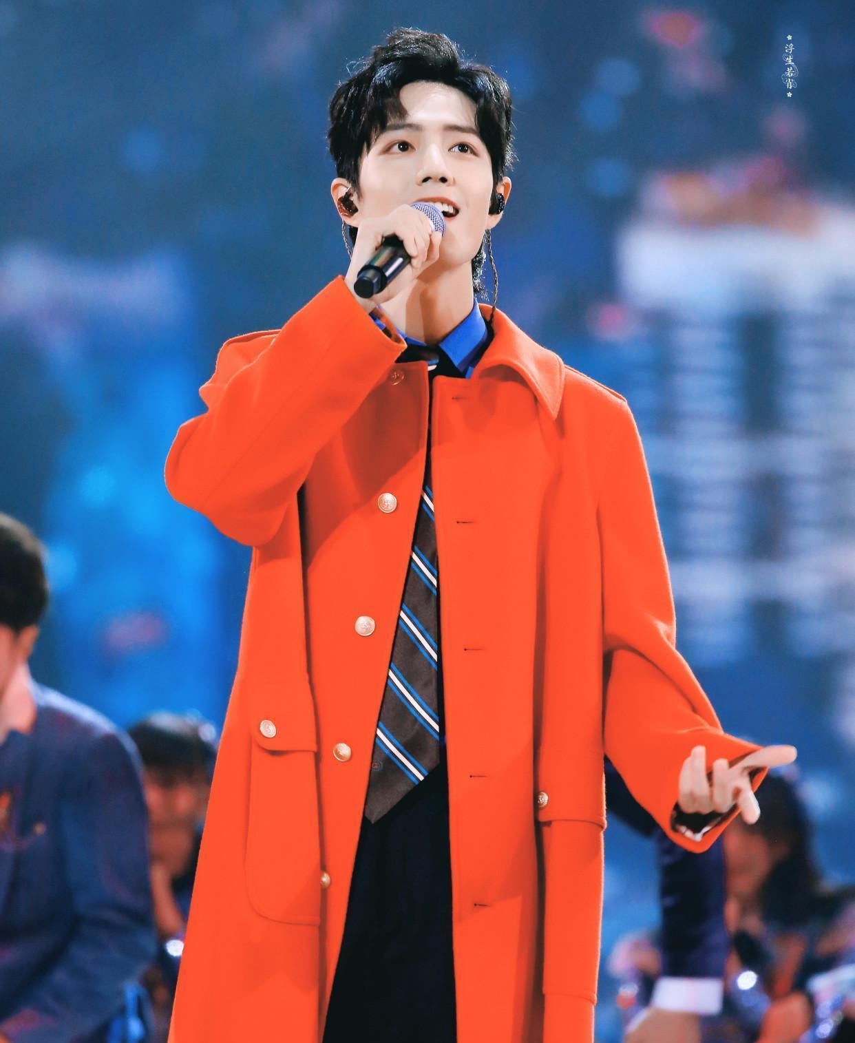  节奏|肖战工作室招人非议, 多少人越俎代庖, 粉丝被带了节奏