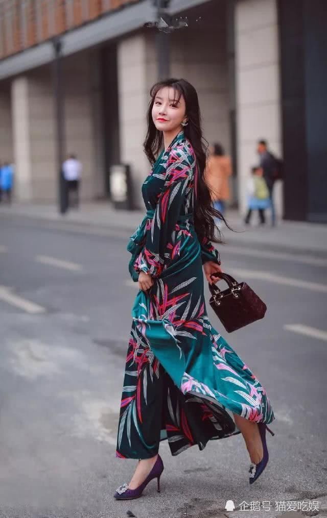  搭配|形形色色的美女，时尚穿搭，风格各异