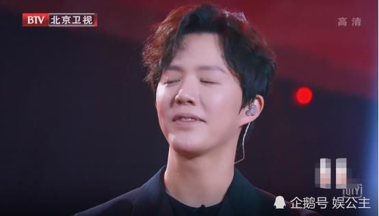  钟楚曦|《跨界歌王5》李云迪表演太烂被轮流狠批！节目组更狠直接给剪掉