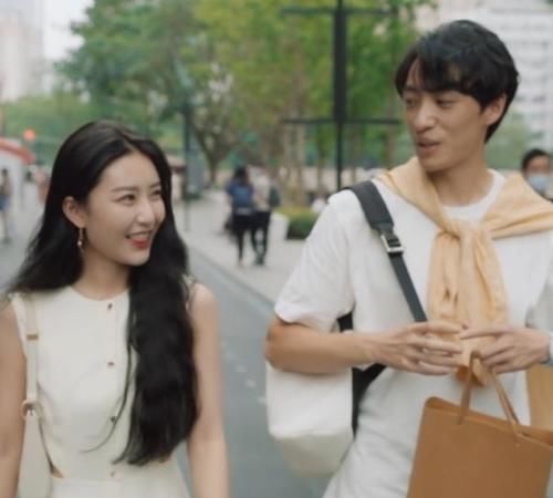  互动|心动的信号：女三真的和陈延迪在交往，互发认爱动态，女二送祝福