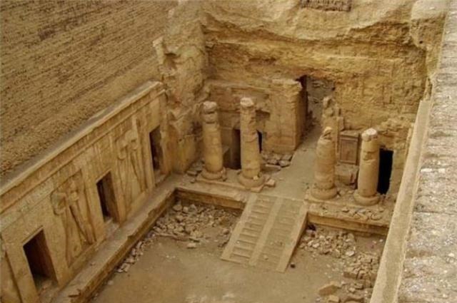 陵墓|古代帝王喜欢给自己修墓，秦以后的帝王陵墓里，为何没有兵马俑