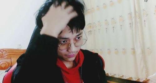  男首秀|IG让一追二战胜BLG，Theshy铁男首秀单吃佐伊，魔王又回来了？