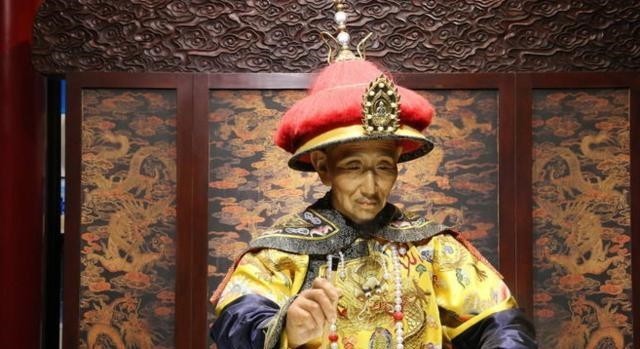 逼真|清朝人物蜡像康熙执笔太逼真,李莲英原来长这样