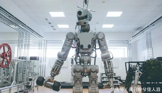 人类|人类与机器的未来会是哪一种?