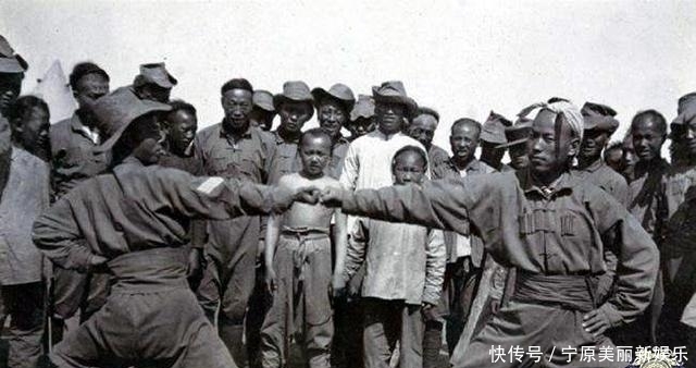 残忍|直击义和团成员被处决现场: 号称“刀枪不入”,被钝刀行刑很残忍