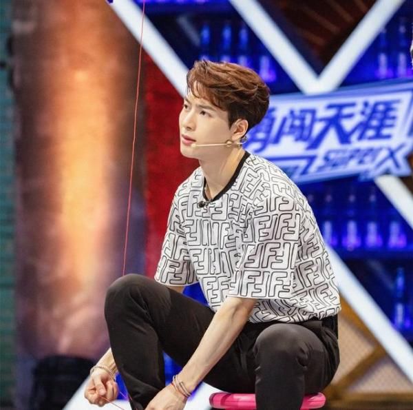  残酷|街舞比赛的残酷影响着王嘉尔，热爱舞台的他发声：我不想再输了